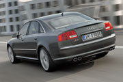 Audi S8 D3