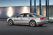 Audi S8 D4