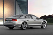 Audi S8 D4