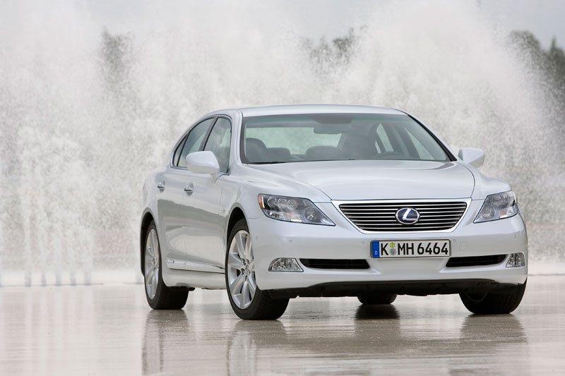 Lexus LS XF40