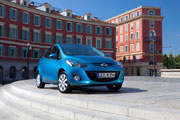 Mazda 2 DE