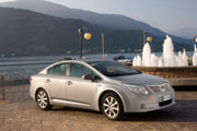 Toyota Avensis T27