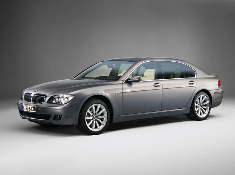 BMW Seria 7 e65