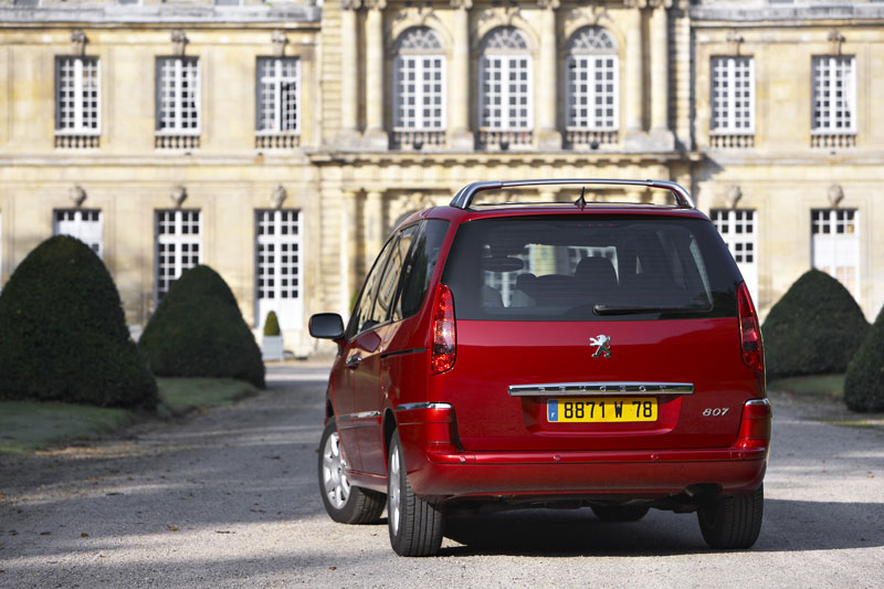 Peugeot 807
